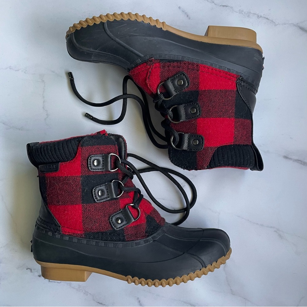 Buffalo Plaid Tommy Hilfiger Duck/Rain Boots - Size 6